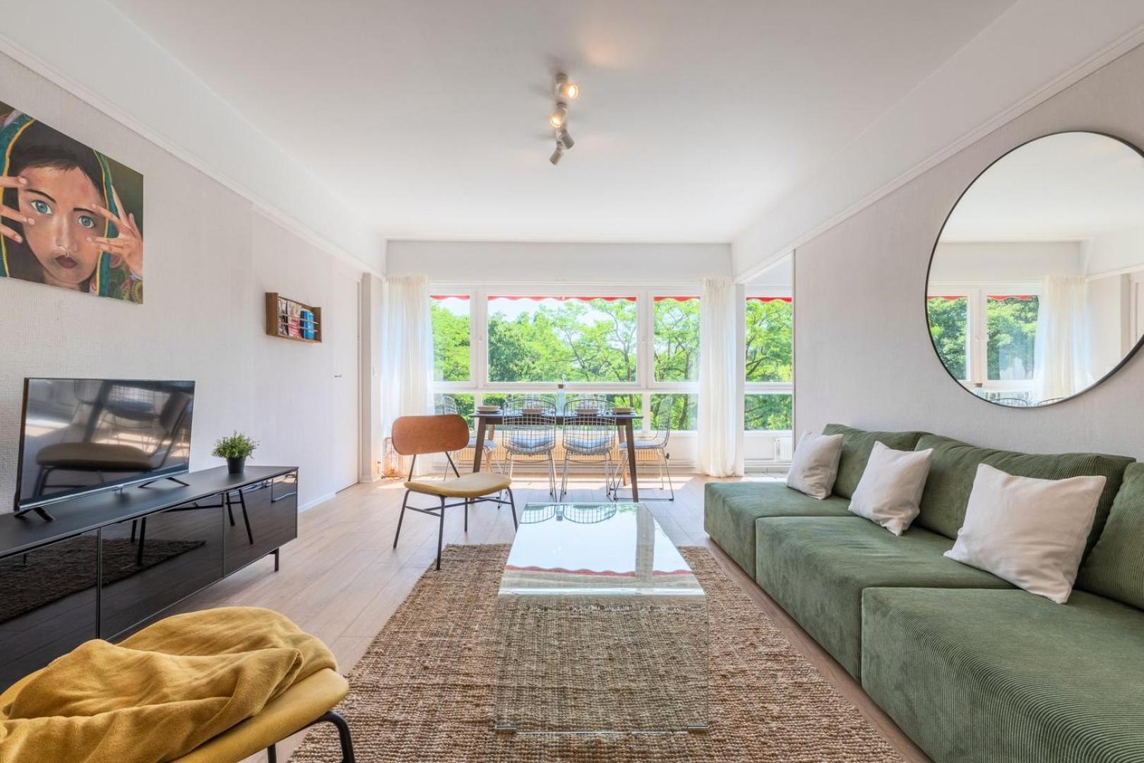 Spacious 3 Bedroom Apartment & Private Parking! Lambersart Ngoại thất bức ảnh